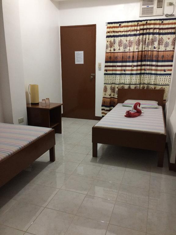 Brielles Travellers Inn Tagbilaran Exteriér fotografie