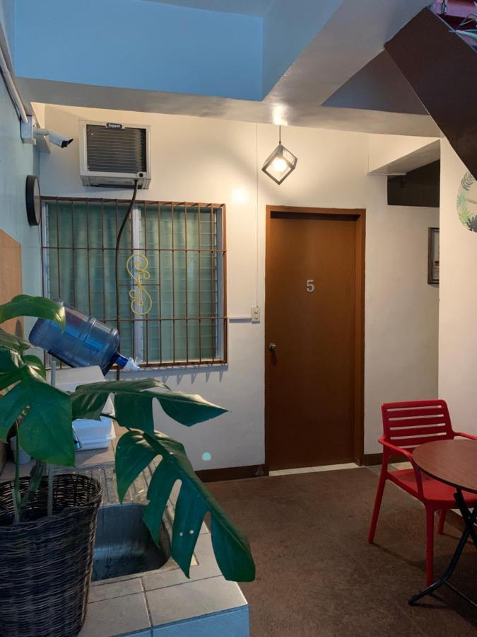 Brielles Travellers Inn Tagbilaran Exteriér fotografie